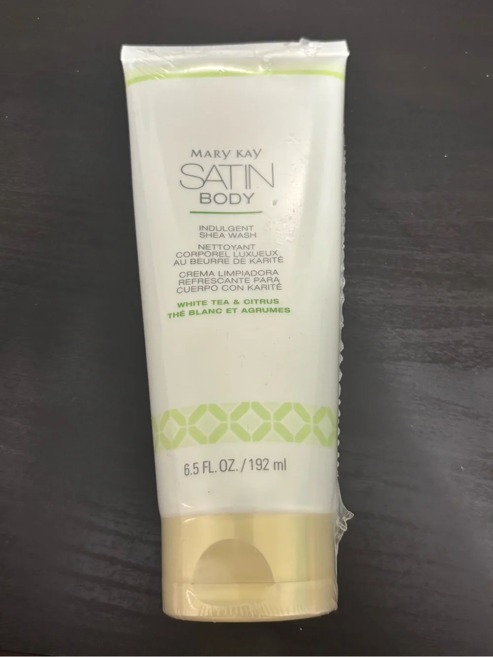 Mary Kay Satin Body Wash - Cream with Gold Cap and Lime Accents